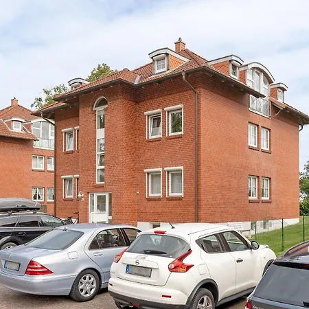 Kaiserhof 38 Muschelkrebs *